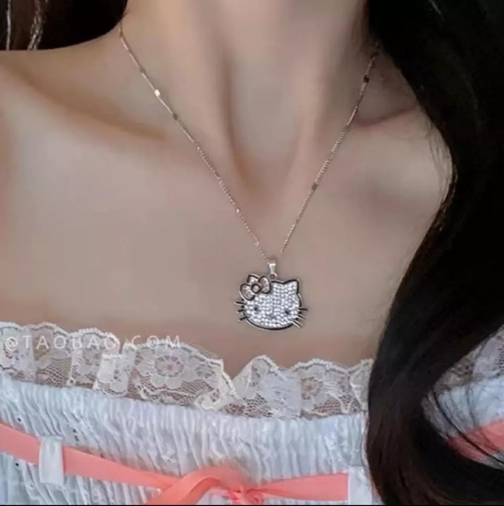 Hello Kitty Rhinestone Necklace - Picture 9 of 13